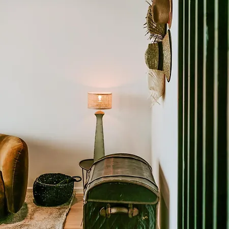 Apartment O
